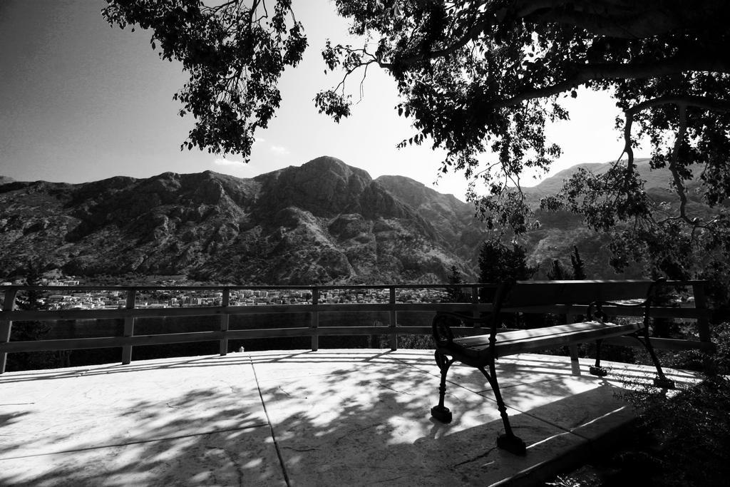 Villa Mima Kotor Bagian luar foto